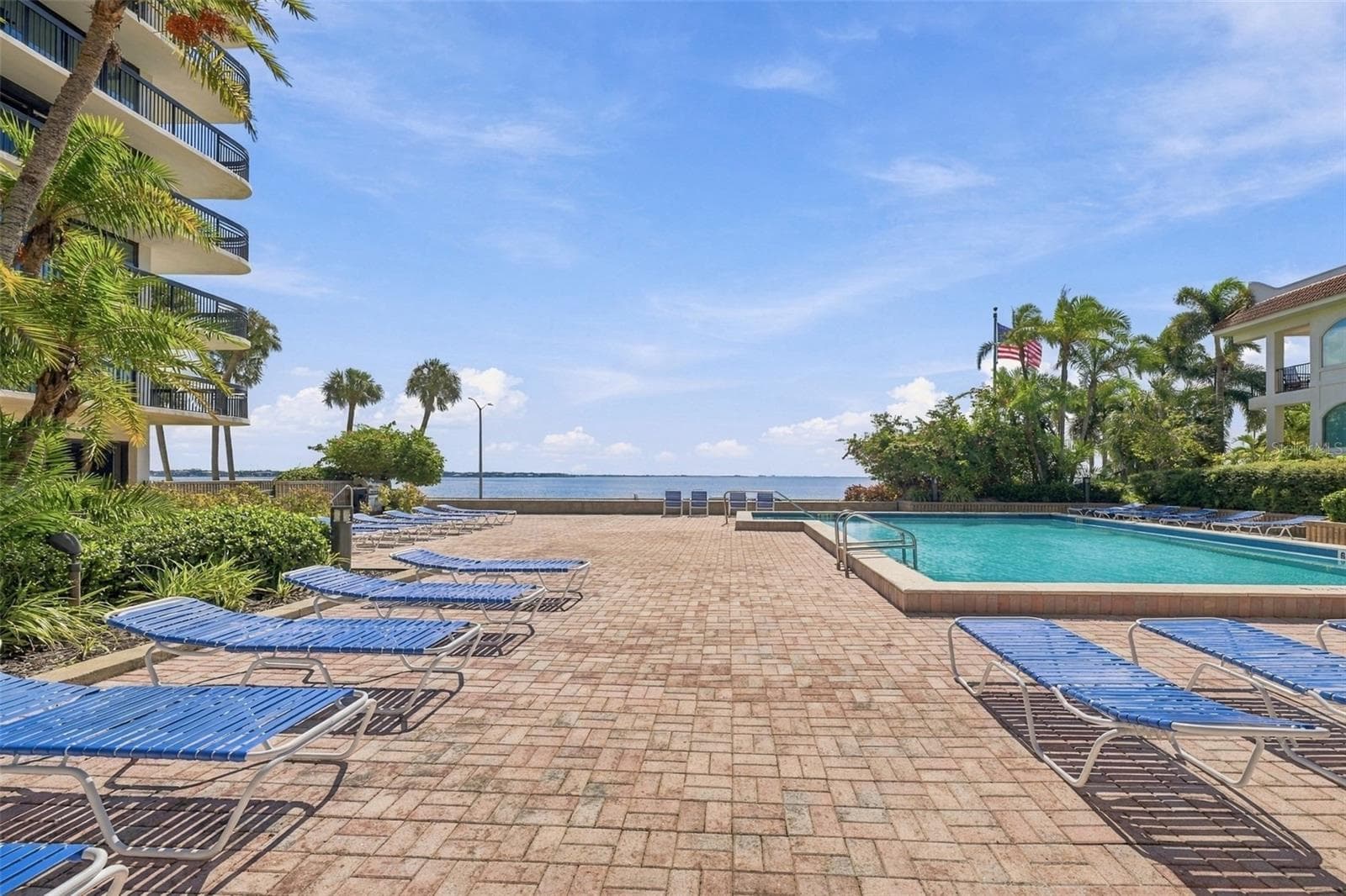 Condominium at 2413 BAYSHORE BLVD #1005, TAMPA, photo 49 of 57