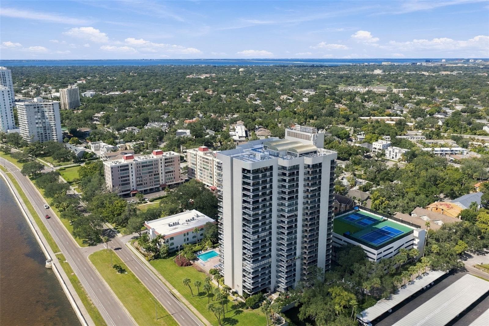 Condominium at 2413 BAYSHORE BLVD #1005, TAMPA, photo 56 of 57