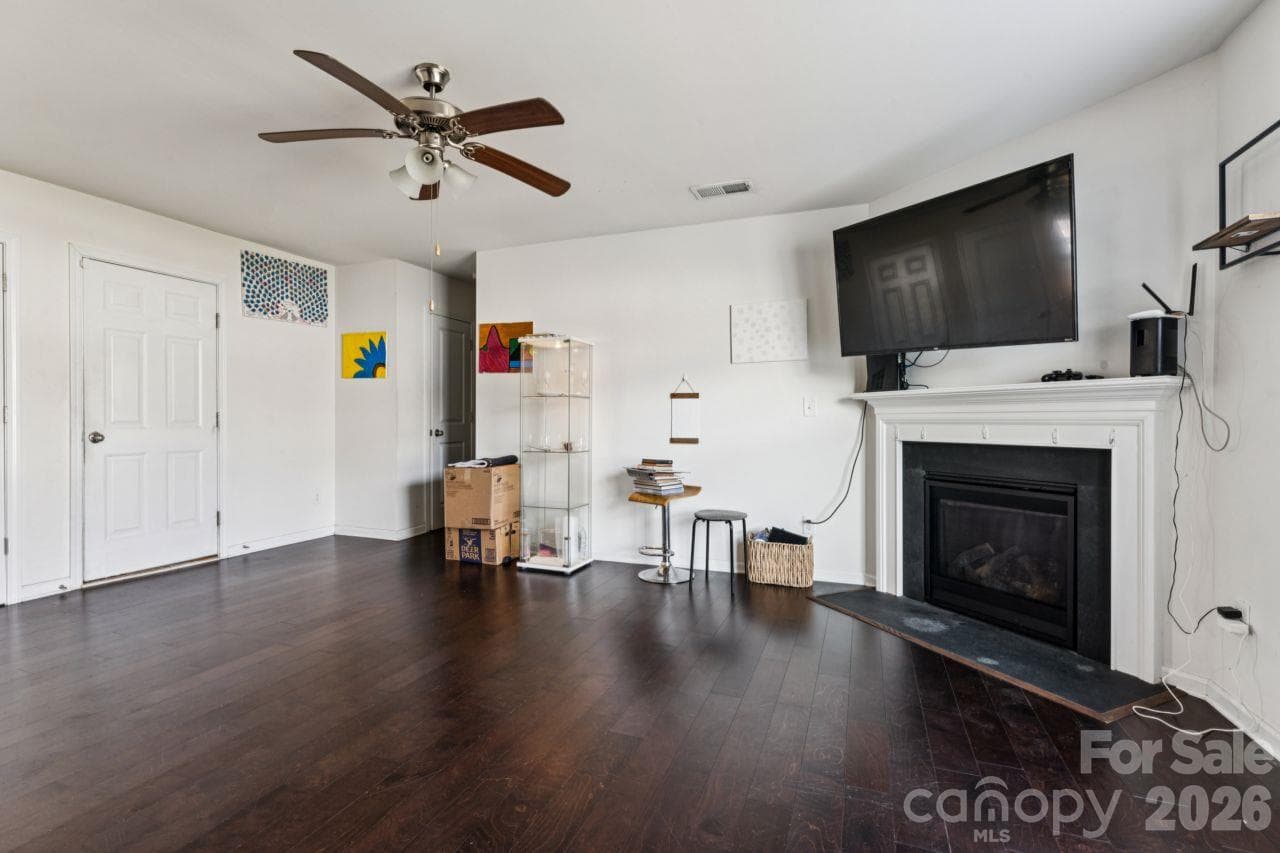 Living Room - 8515 Mansell Court, Charlotte