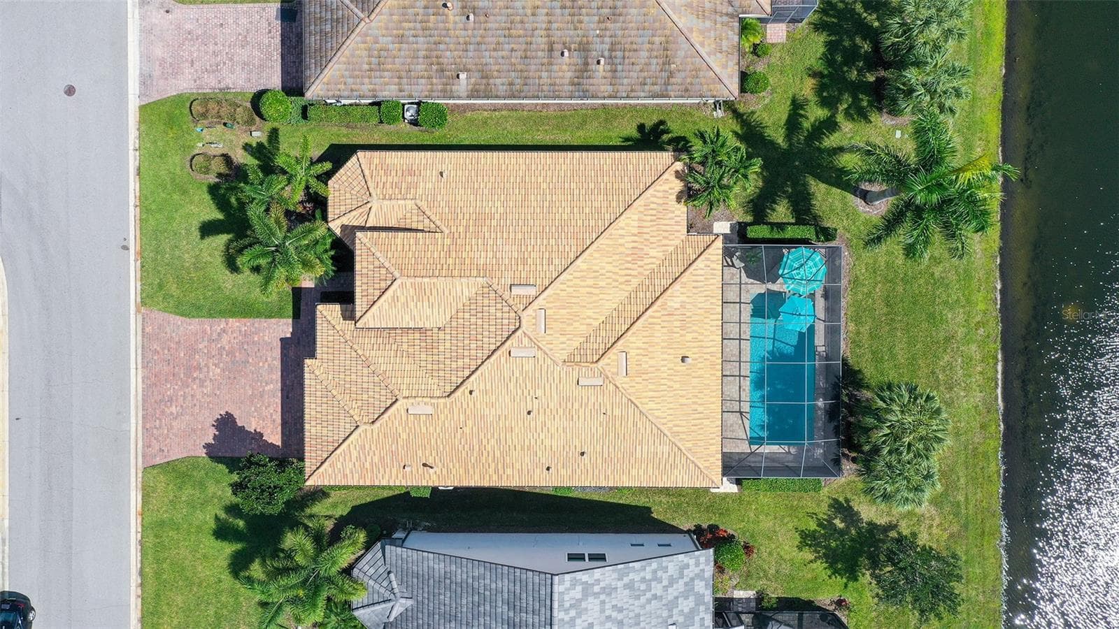Single Family Residence at 6827 GOSPORT CV, BRADENTON, photo 55 of 96