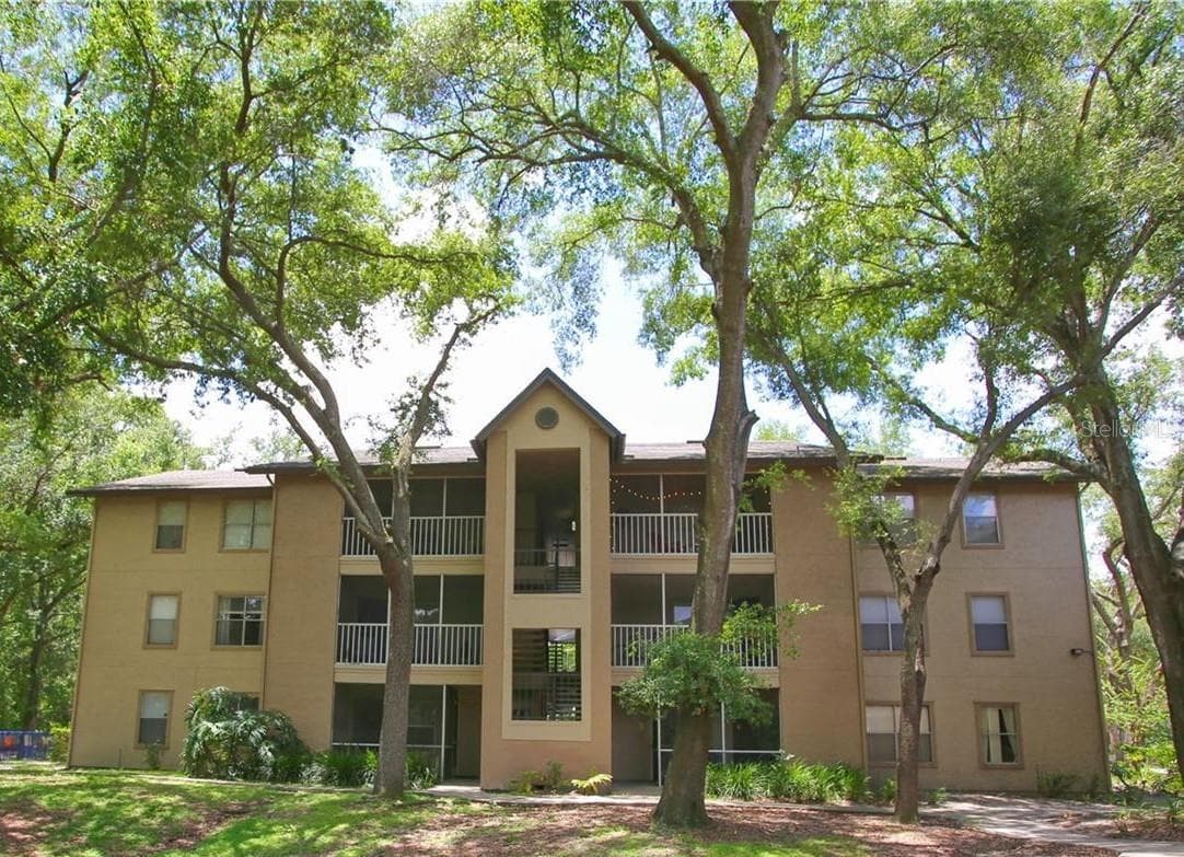 615 DORY LN #104