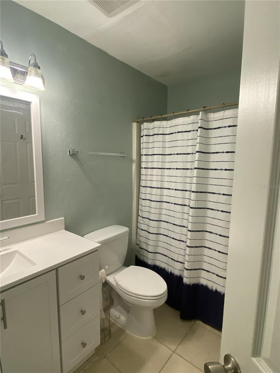 Bath 2 - 615 DORY LN #104, ALTAMONTE SPRINGS