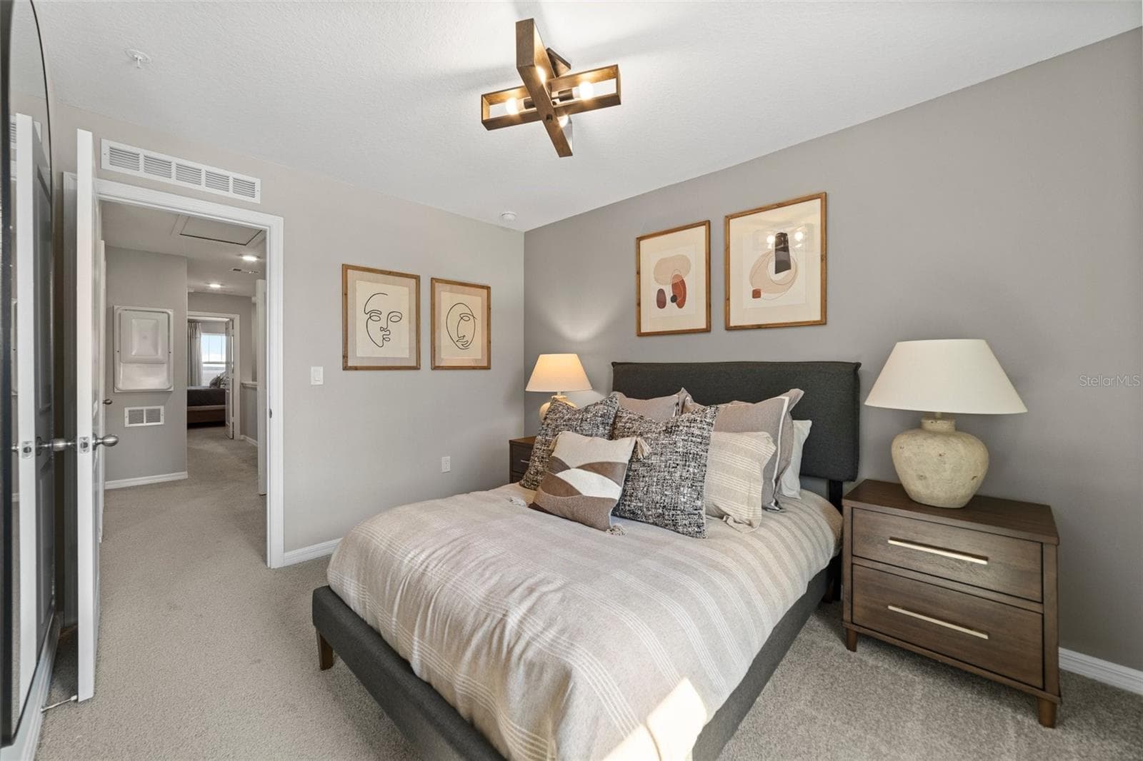 Townhouse at 514 SOUTHERN EDGE WAY, SANFORD, photo 6 of 11