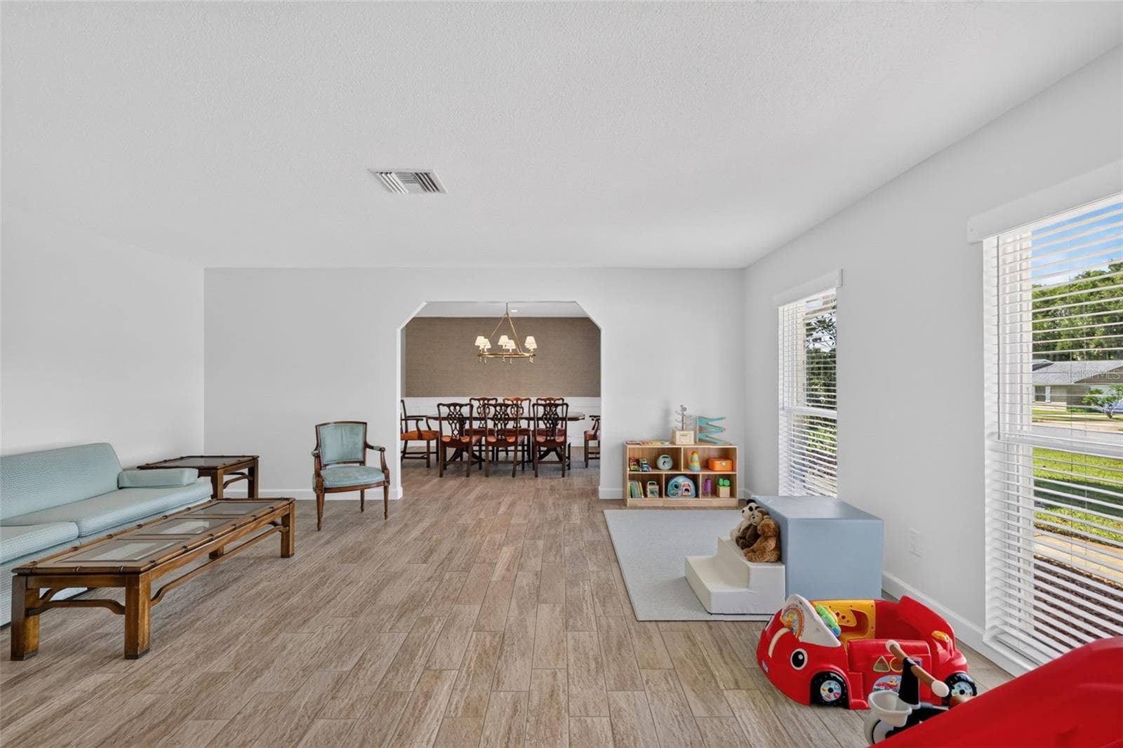 Single Family Residence at 1307 LA SALIDA WAY, LEESBURG, photo 7 of 35