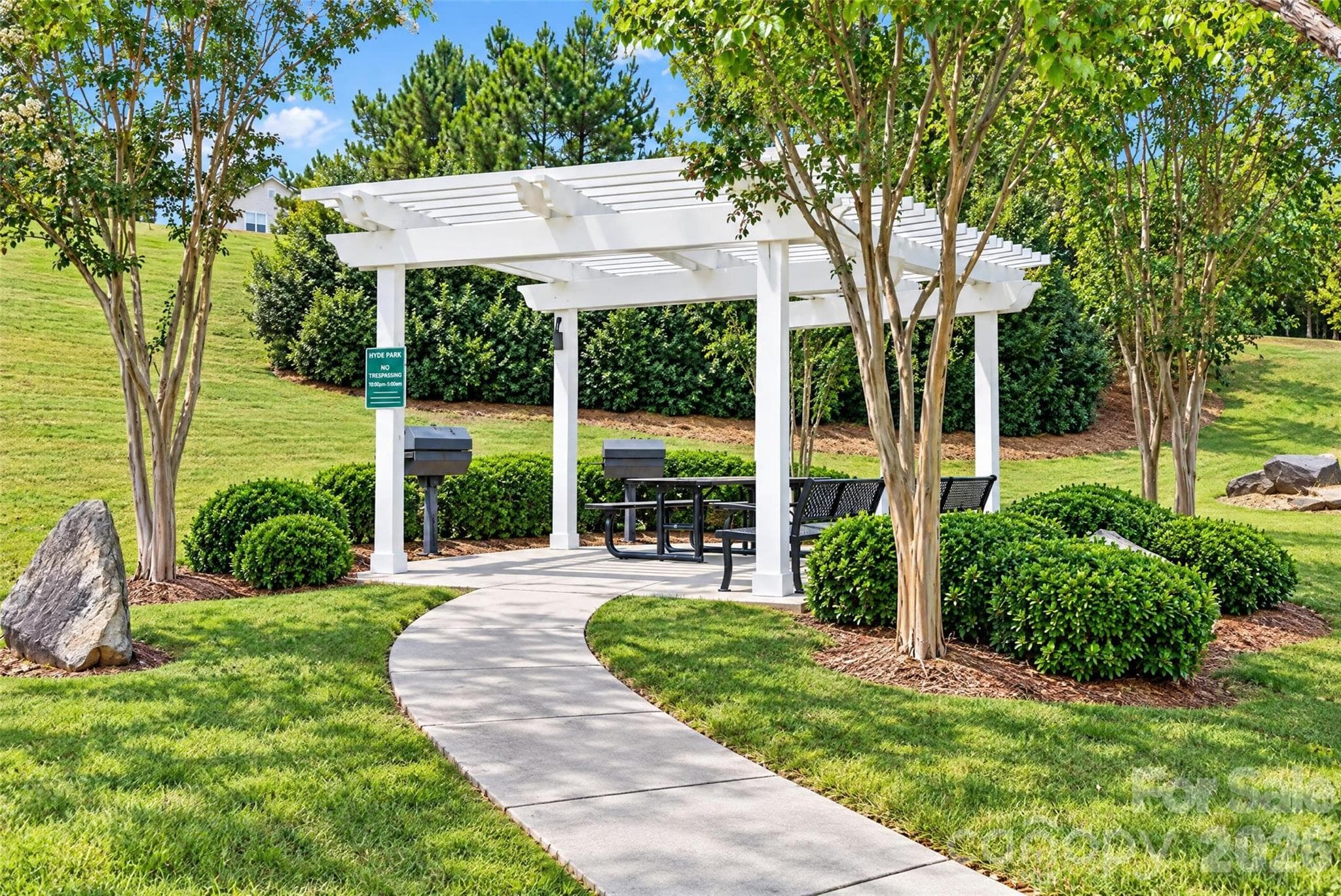 Condominium at 11232 Hyde Pointe Court, Charlotte, photo 35 of 43