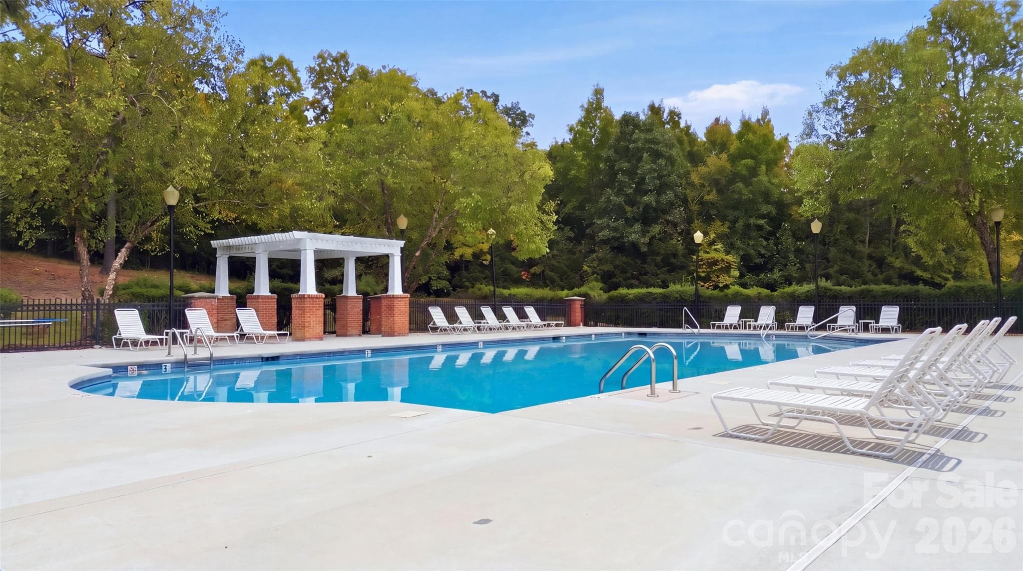 Condominium at 11232 Hyde Pointe Court, Charlotte, photo 40 of 43