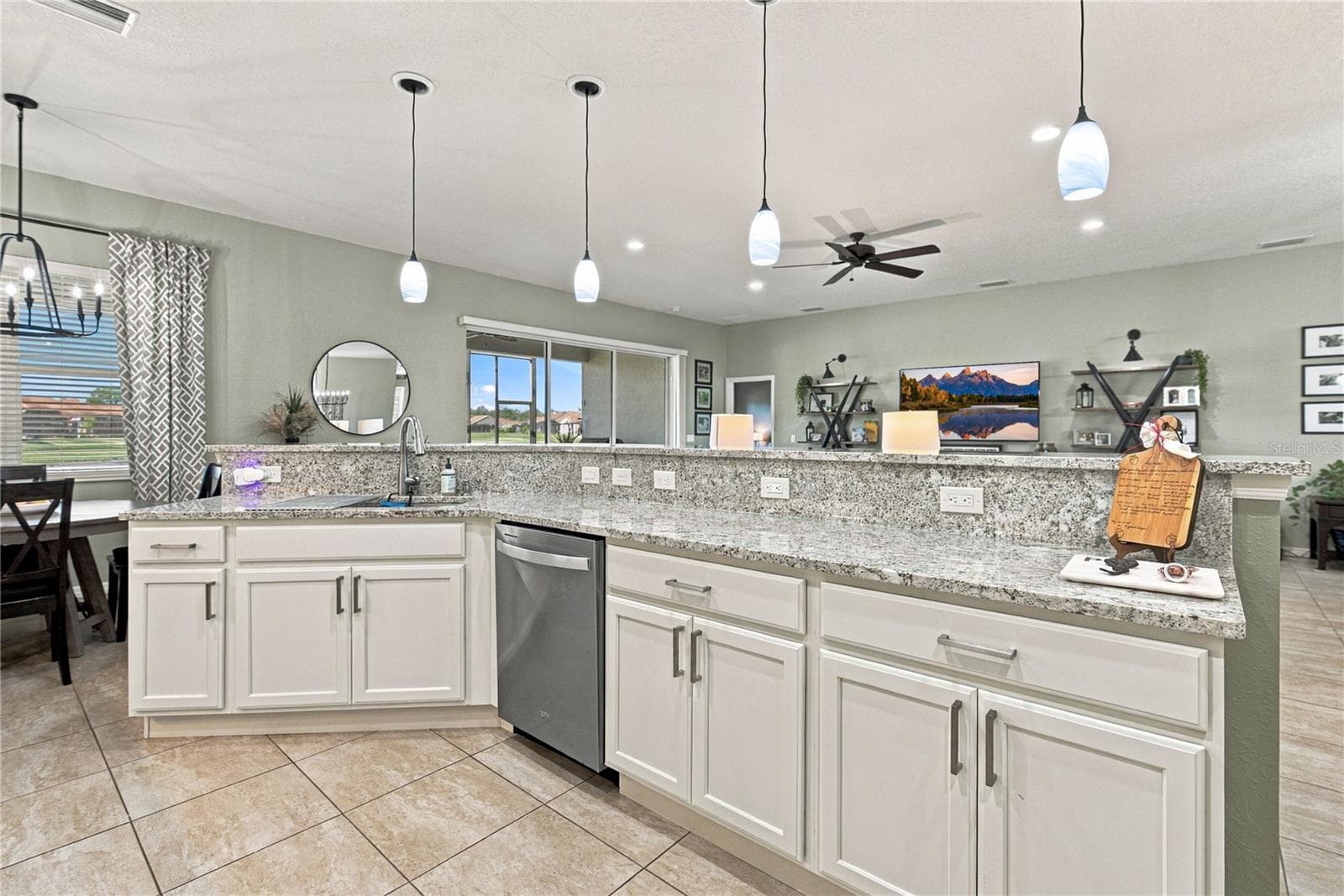 Kitchen - 6125 PEBBLE BEACH BLVD, WINTER HAVEN