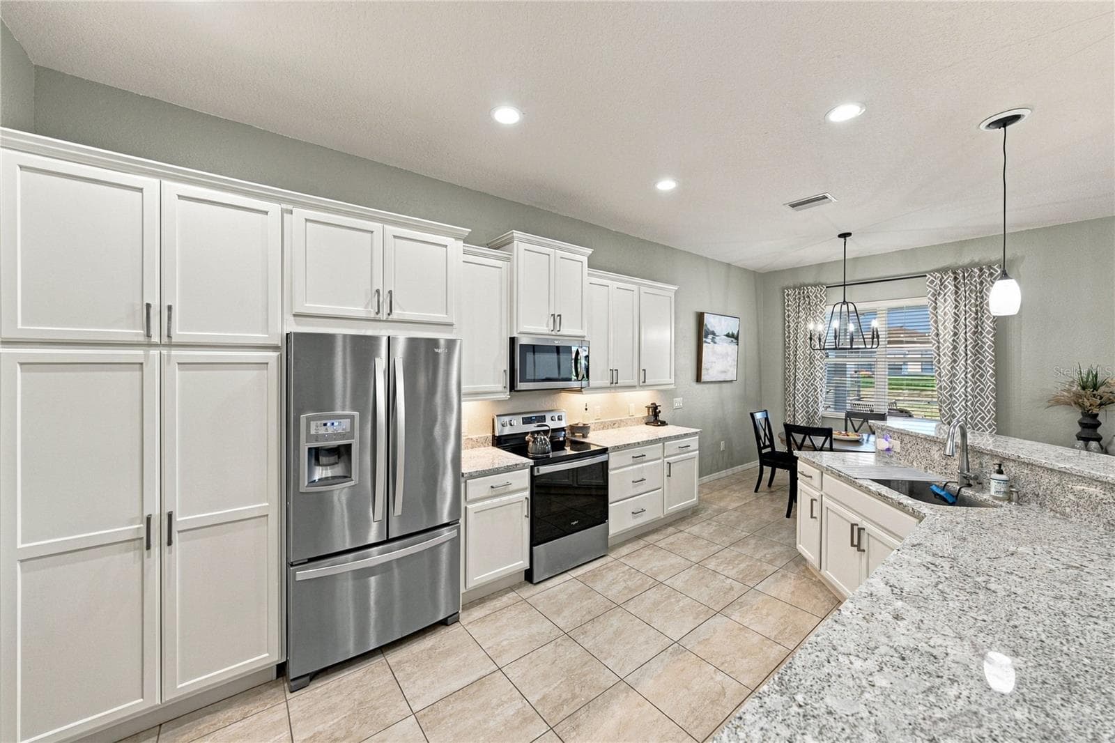 Kitchen - 6125 PEBBLE BEACH BLVD, WINTER HAVEN