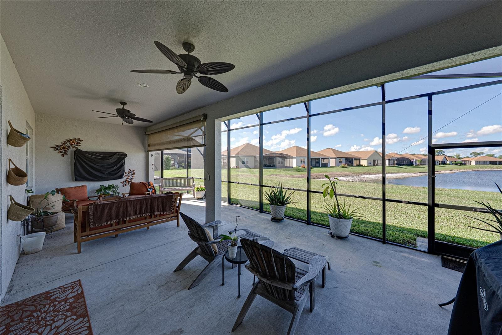 Extended, screened veranda - 6125 PEBBLE BEACH BLVD, WINTER HAVEN