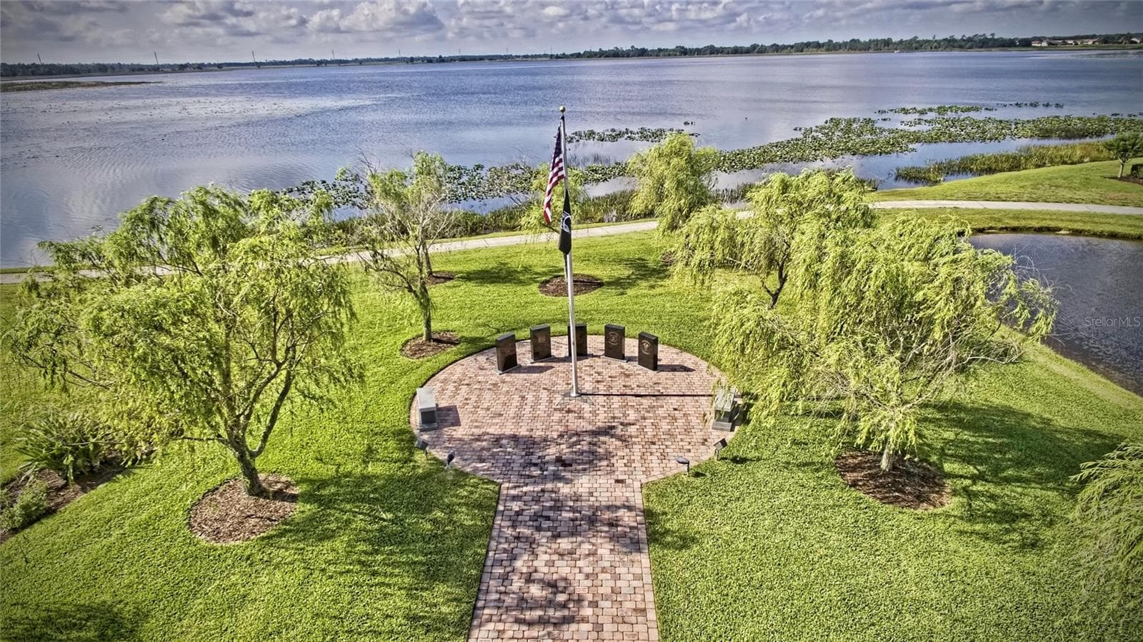 Lake Ashton Veterans Memorial - 6125 PEBBLE BEACH BLVD, WINTER HAVEN