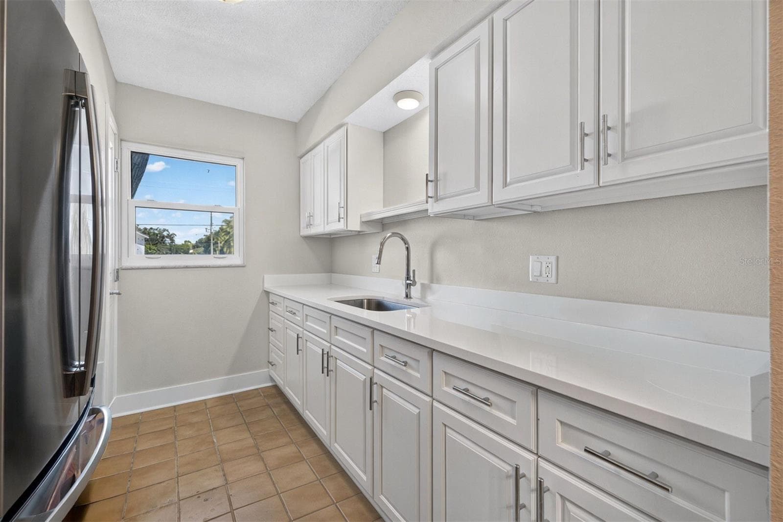 Quartz countertops - 6982 SUNSET DR S #6982, SOUTH PASADENA
