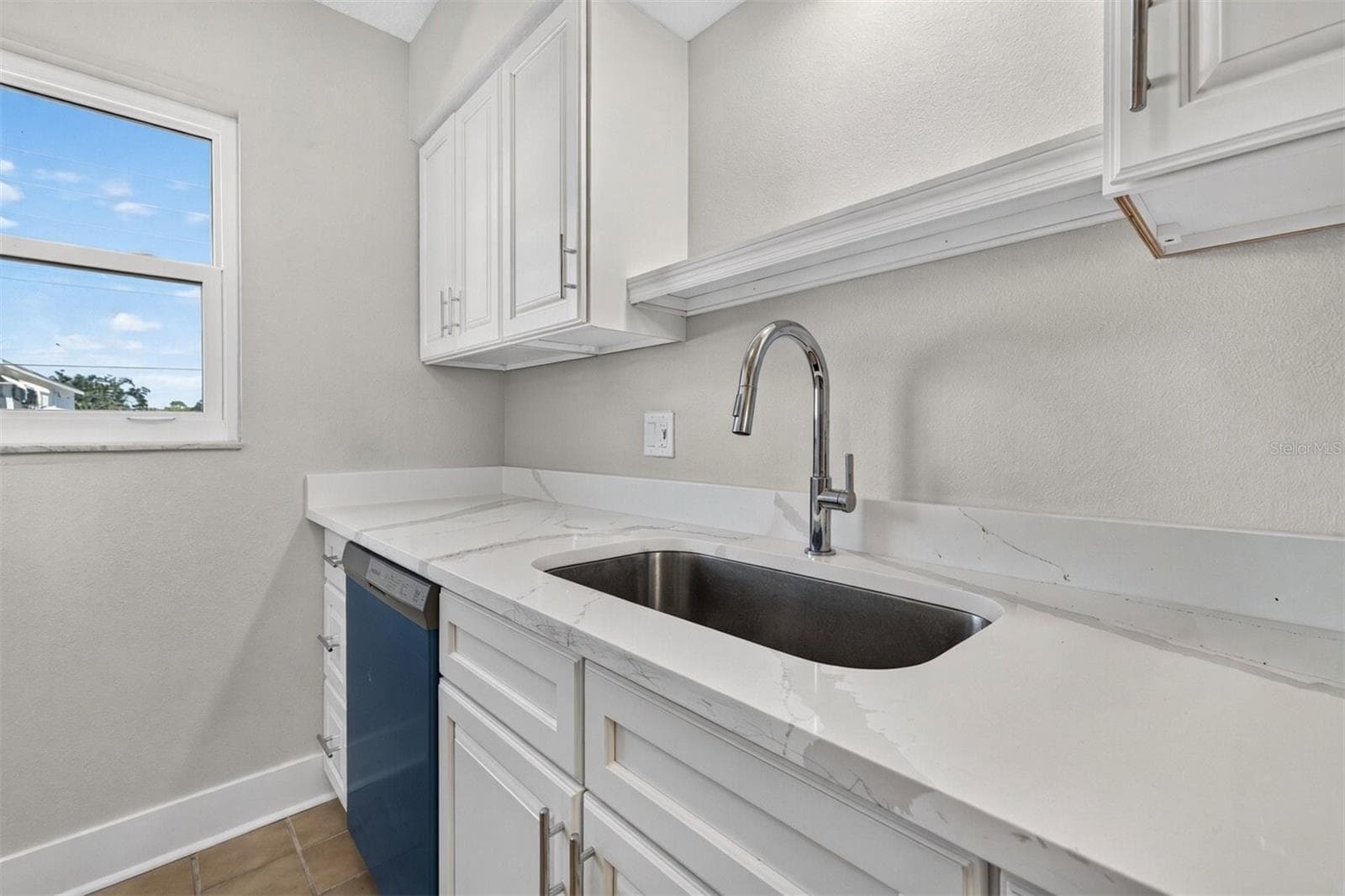Condominium at 6982 SUNSET DR S #6982, SOUTH PASADENA, photo 7 of 22