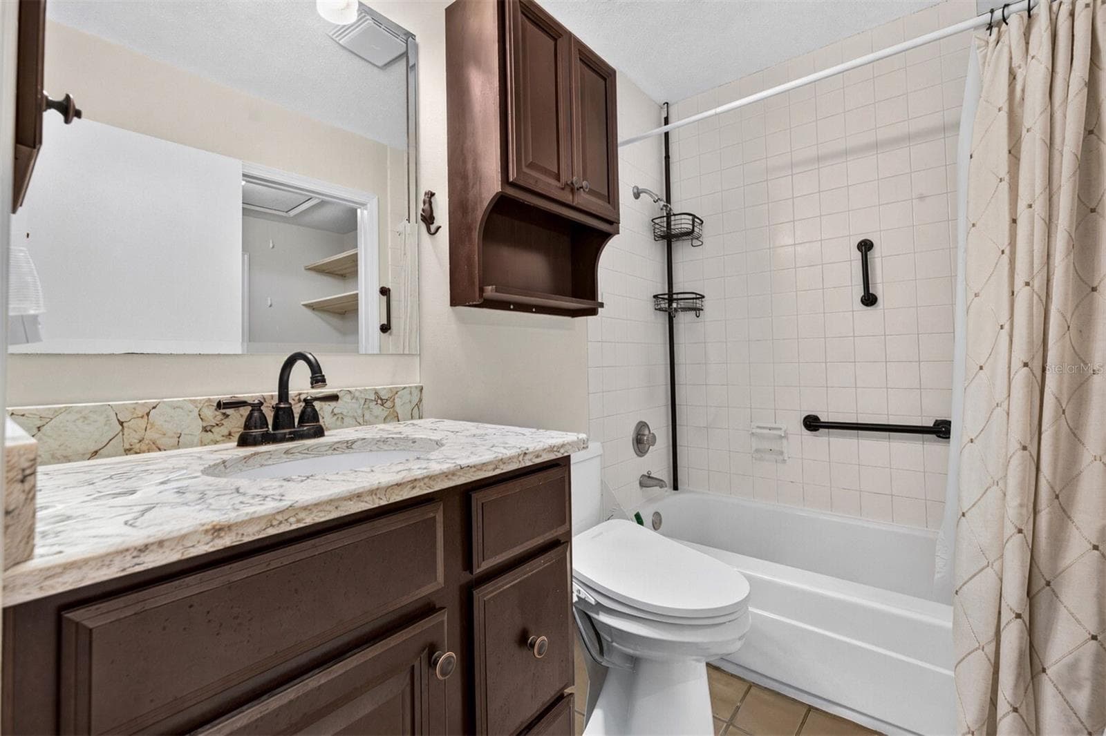 Full bath - 6982 SUNSET DR S #6982, SOUTH PASADENA