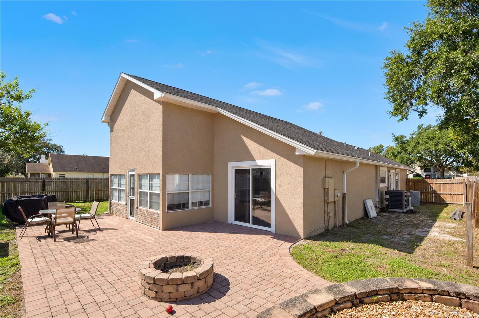 Single Family Residence at 101 N ABERDEEN CIR, SANFORD, photo 25 of 26