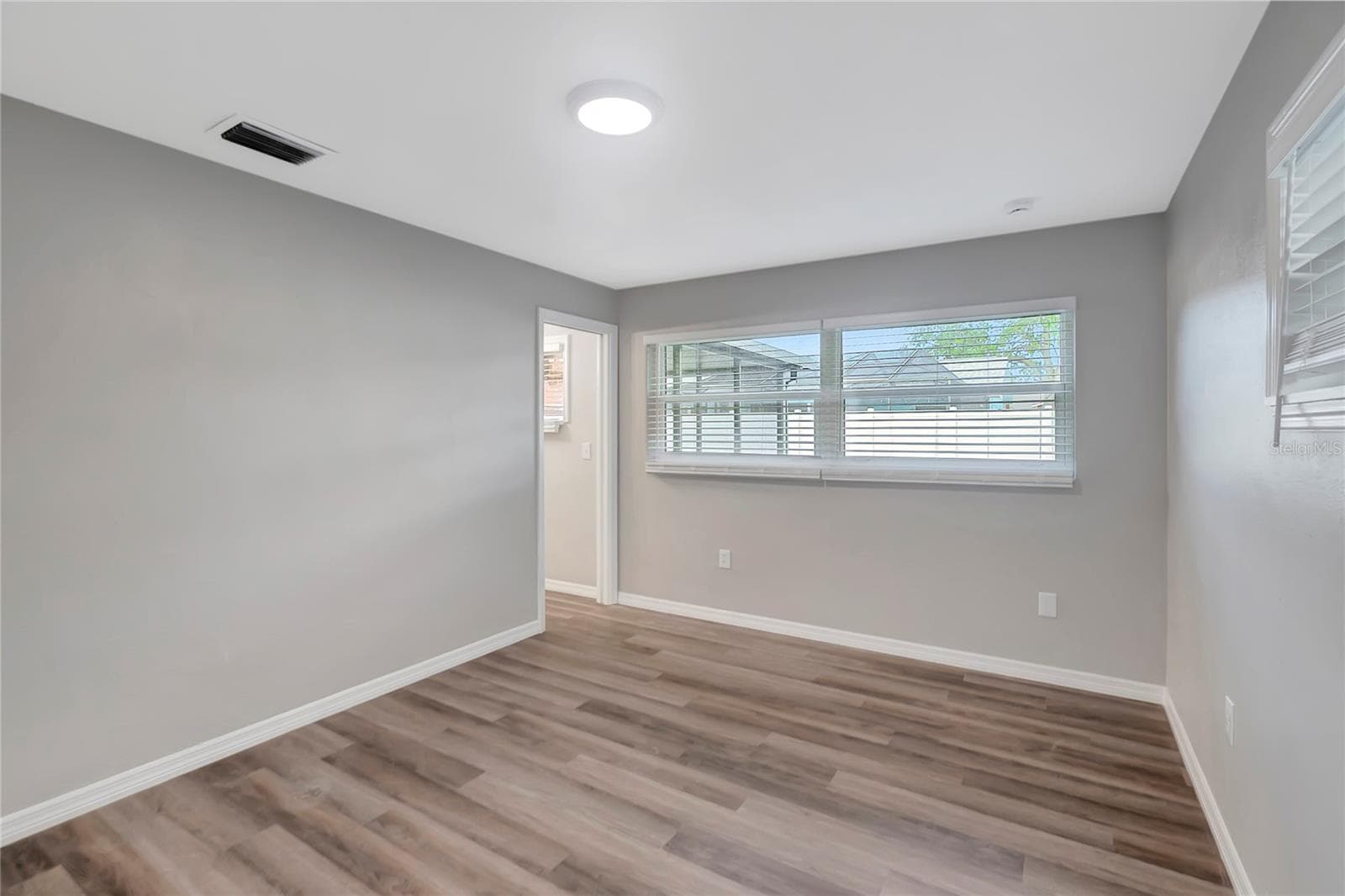 Single Family Residence at 7403 FOXBLOOM DR, PORT RICHEY, photo 27 of 48