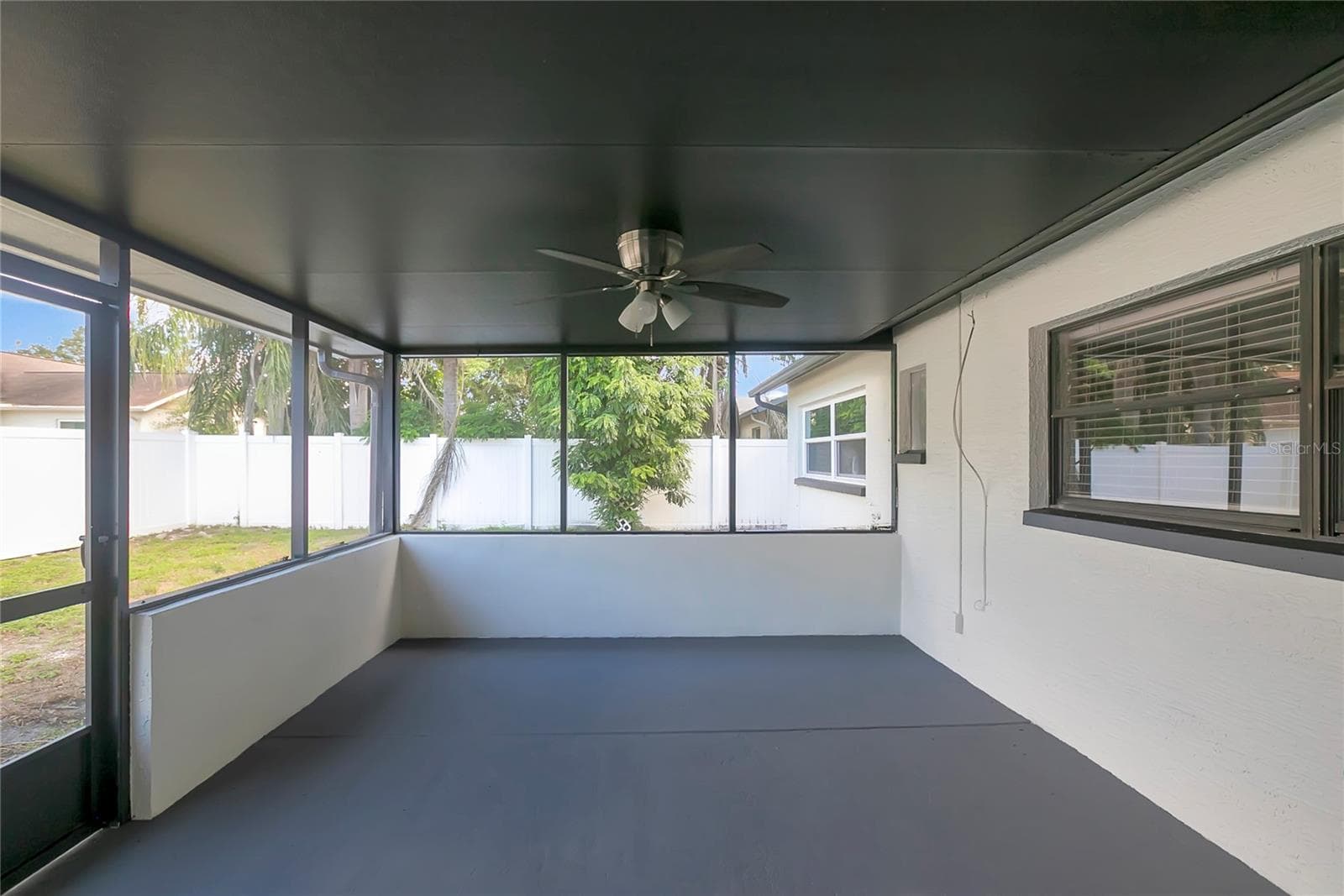 Single Family Residence at 7403 FOXBLOOM DR, PORT RICHEY, photo 42 of 48