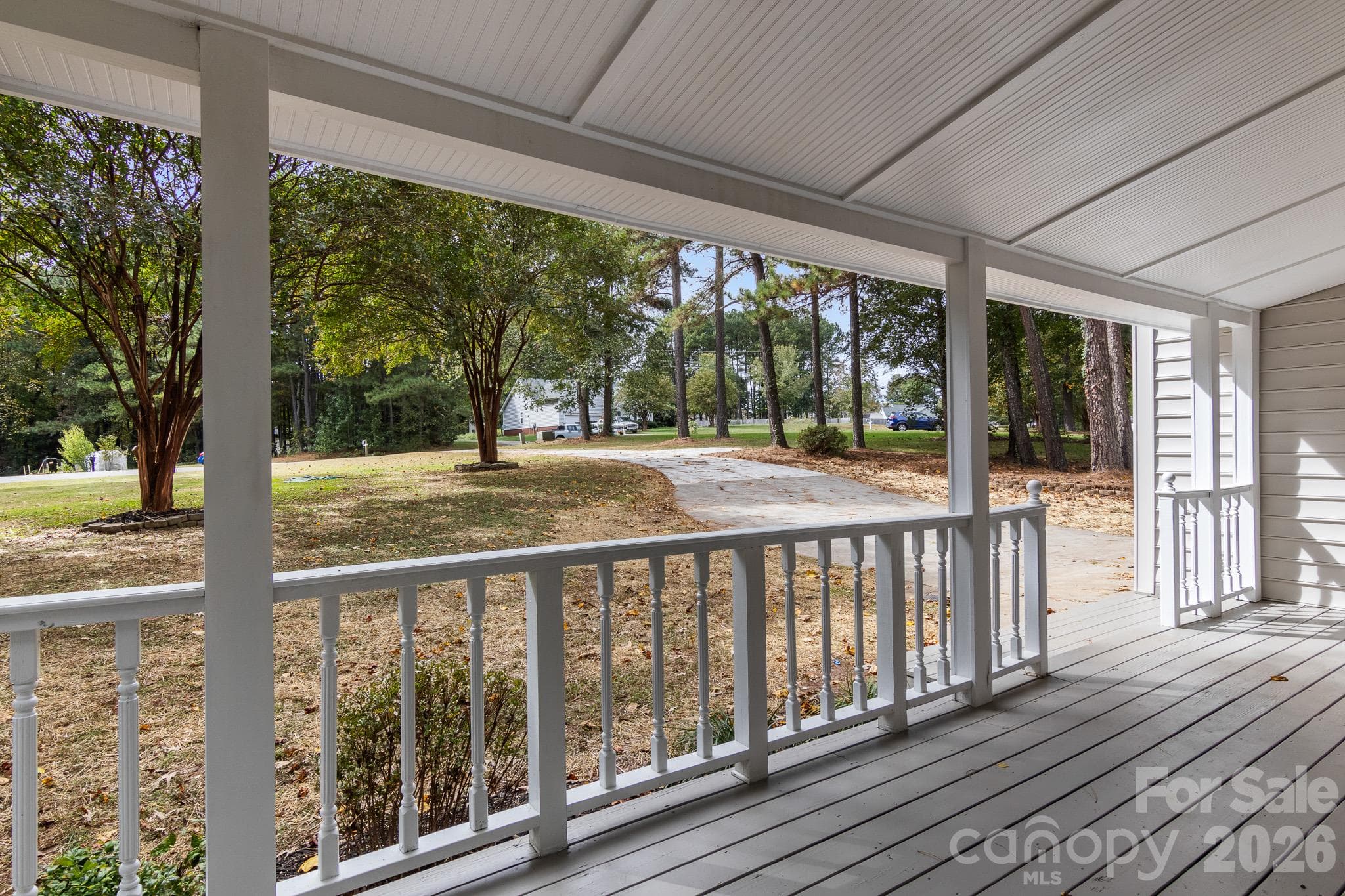 Single Family Residence at 139 Scarlet Tanager Road, Troutman, photo 4 of 48