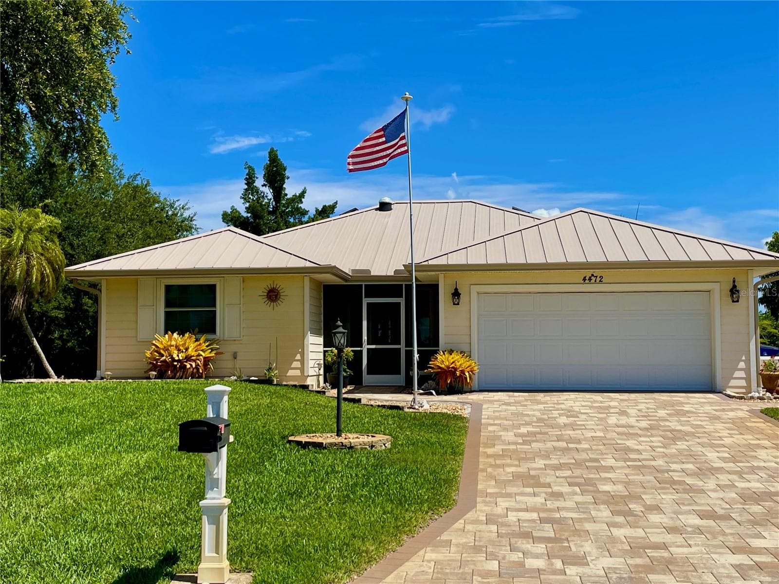 4472 LAKE HEATHER CIR