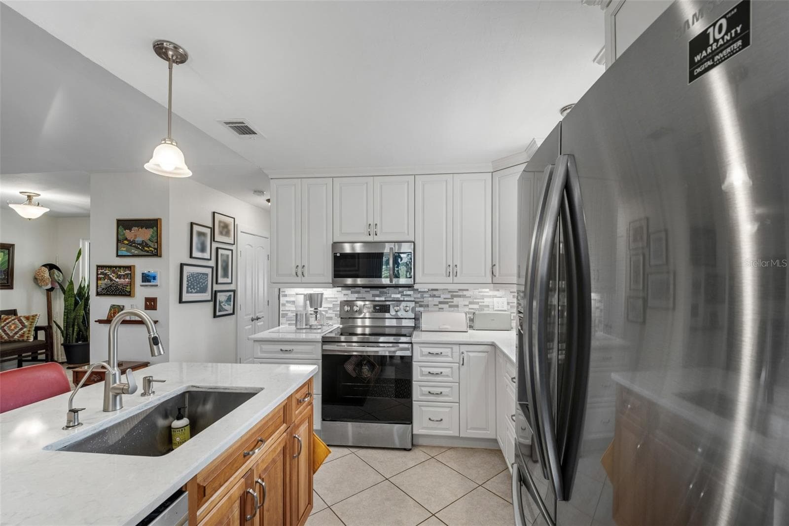 Single Family Residence at 4472 LAKE HEATHER CIR, ST JAMES CITY, photo 10 of 37