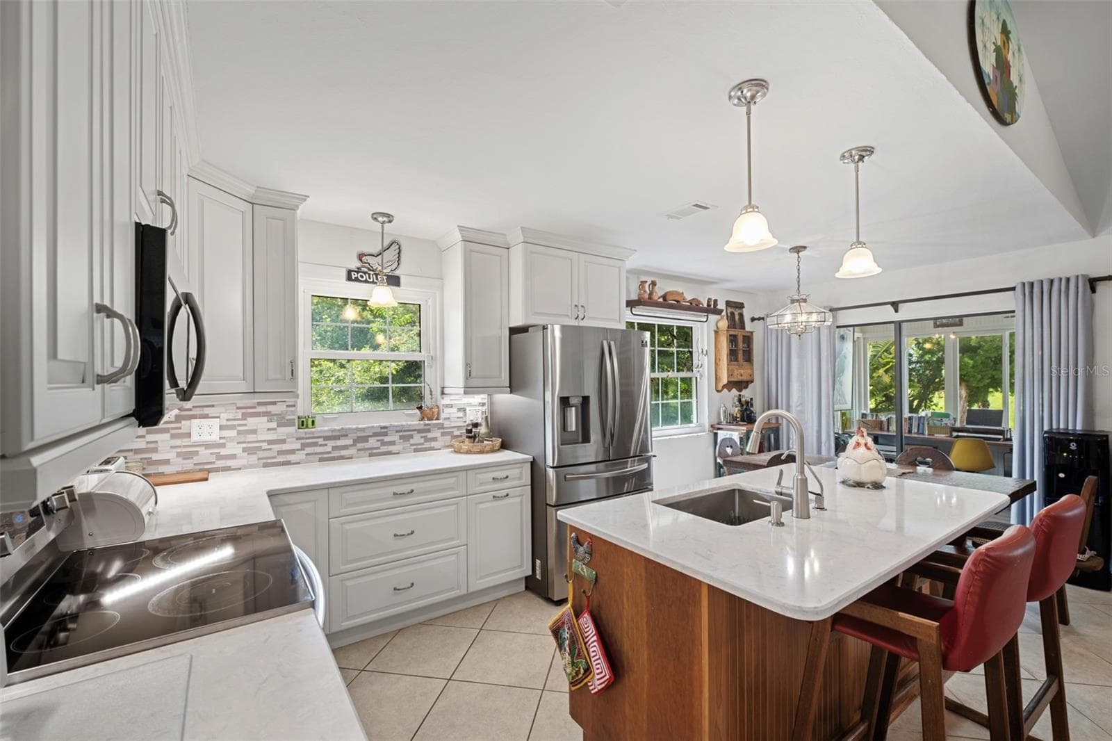Single Family Residence at 4472 LAKE HEATHER CIR, ST JAMES CITY, photo 11 of 37