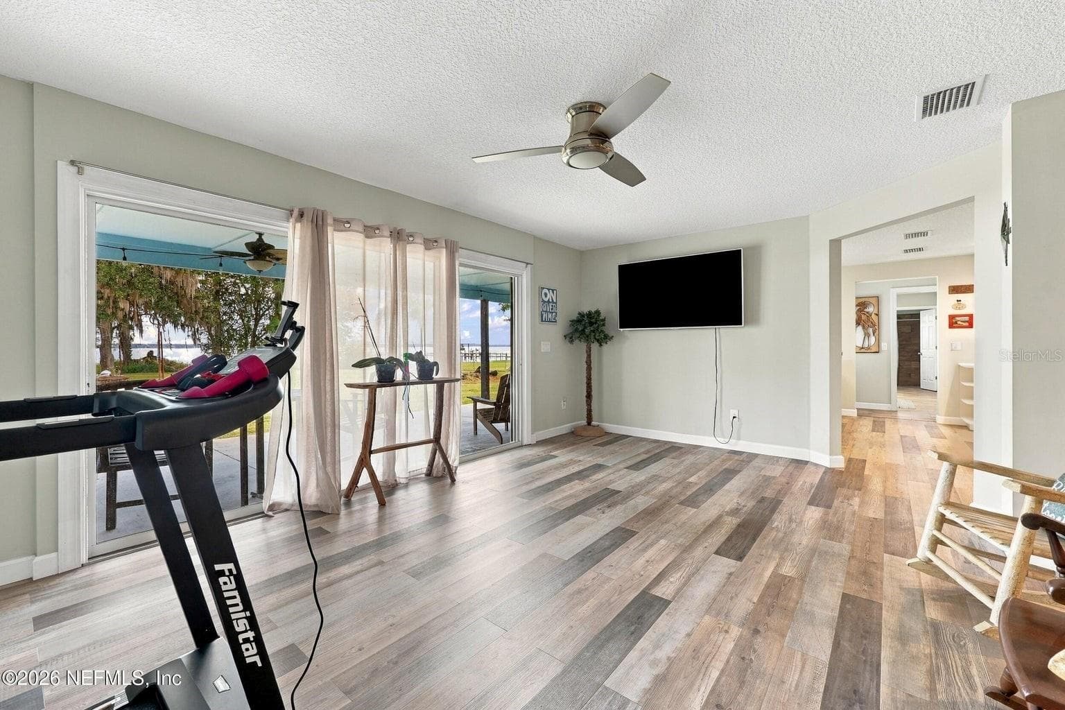 Great views from the family room - 424 CEDAR CREEK RD, PALATKA