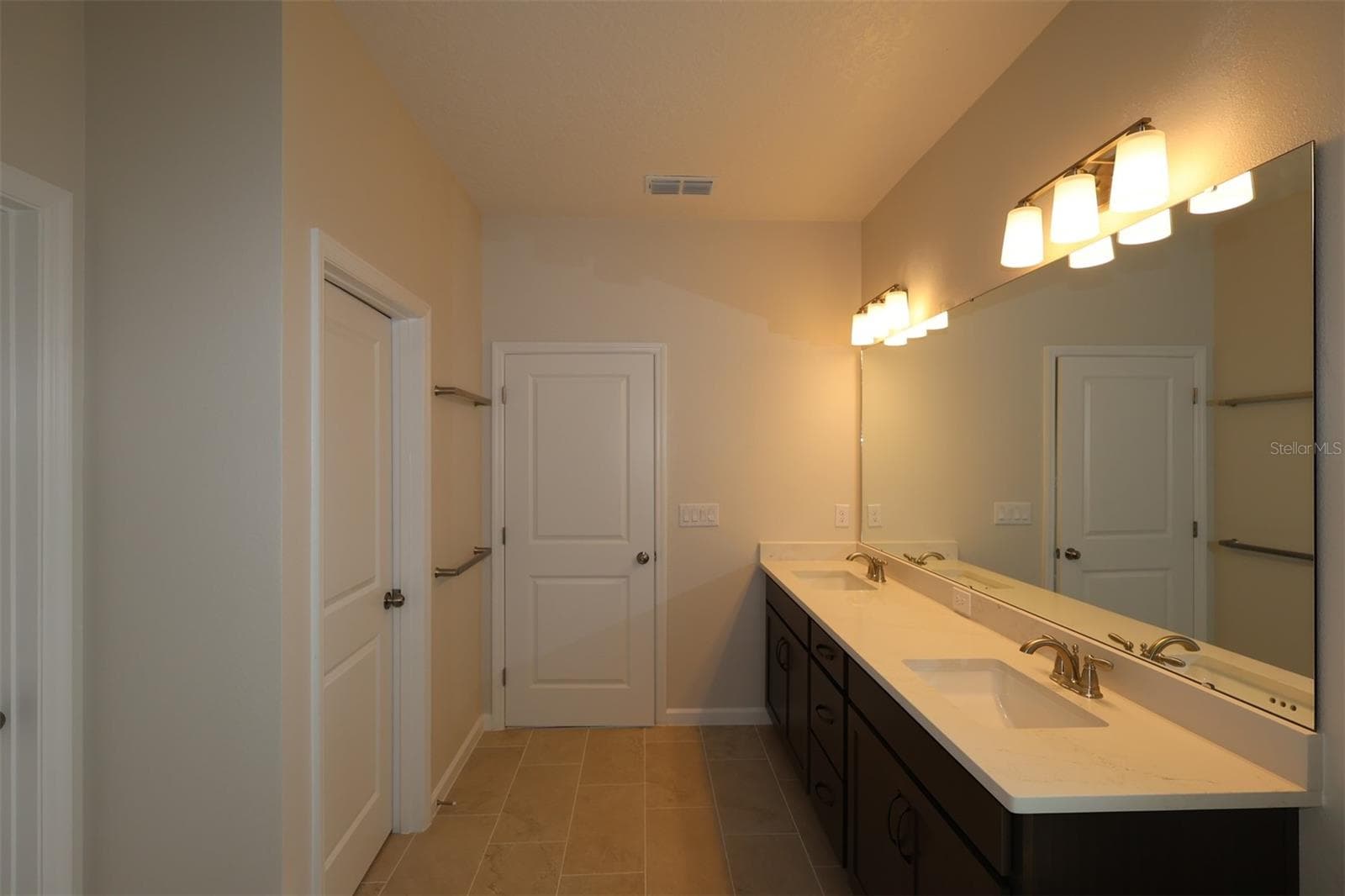 Single Family Residence at 2957 SWEETGRASS LN, ZELLWOOD, photo 26 of 44