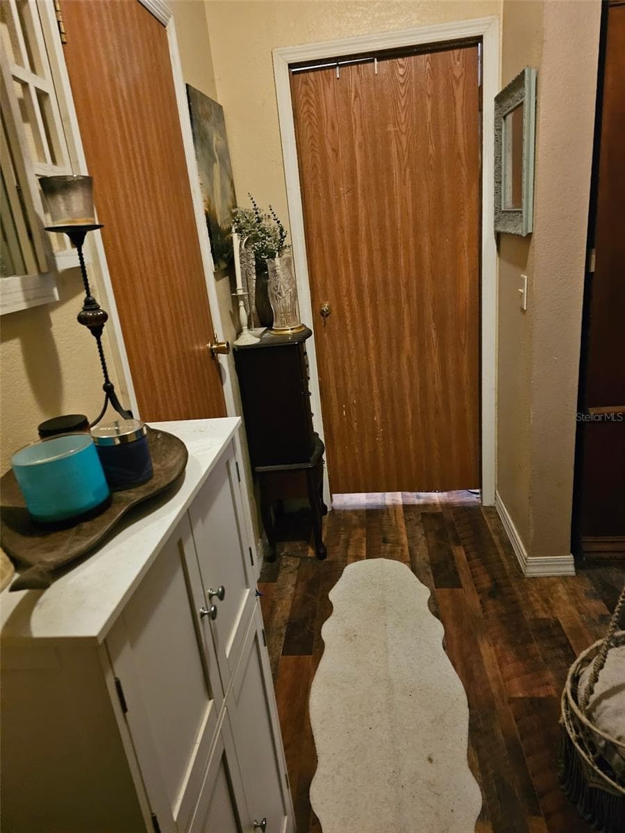 Manufactured Home at 3348 N MARINA PKWY, LAKE WALES, photo 13 of 32