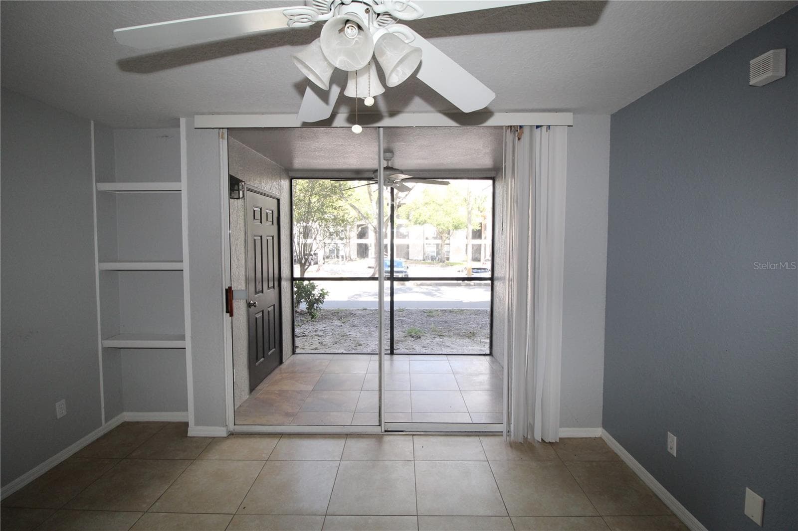 Condominium at 7511 SEURAT ST #10106, ORLANDO, photo 5 of 13