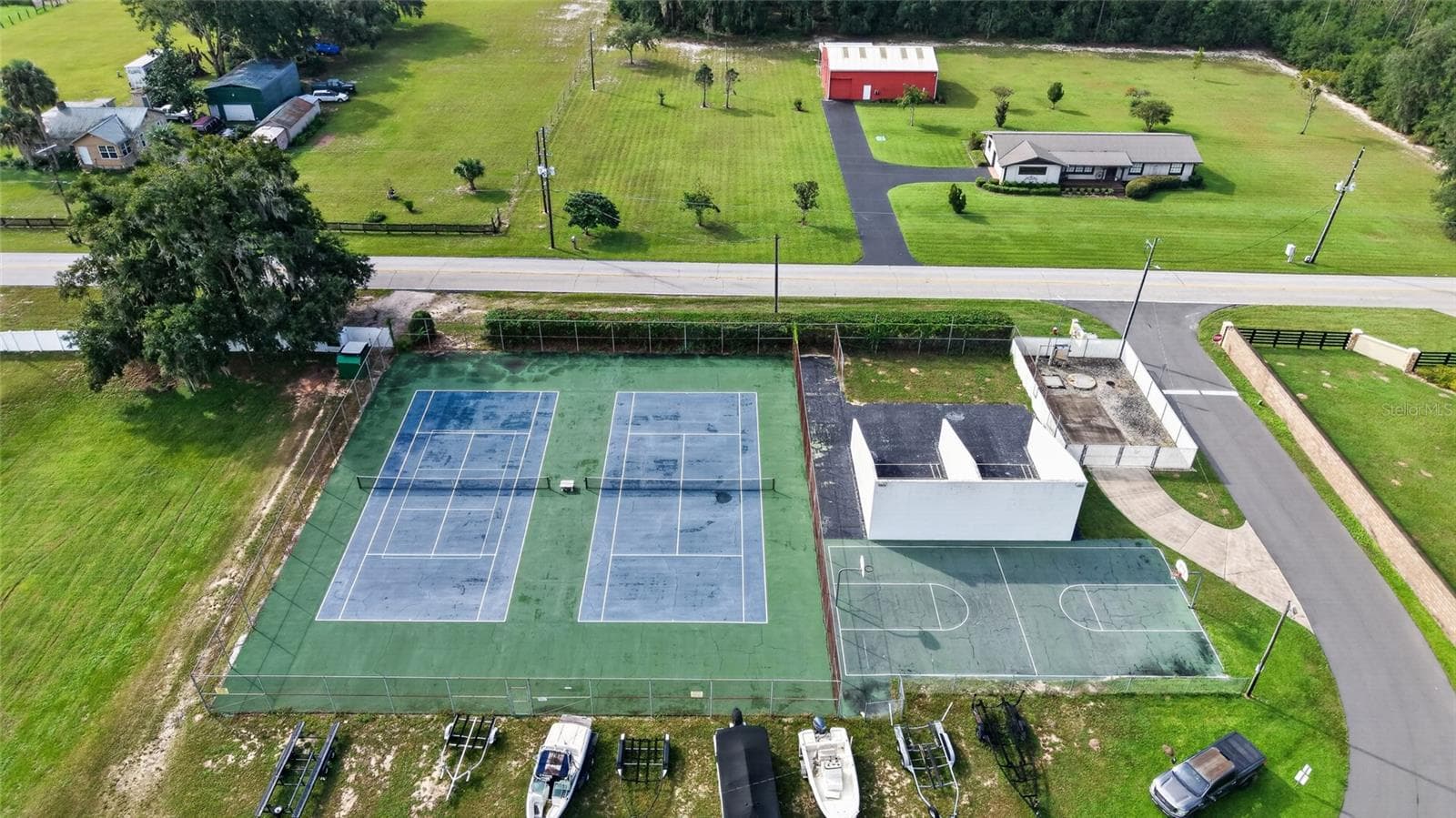 Condominium at 11001 SE SUNSET HARBOR RD #E36, SUMMERFIELD, photo 78 of 78