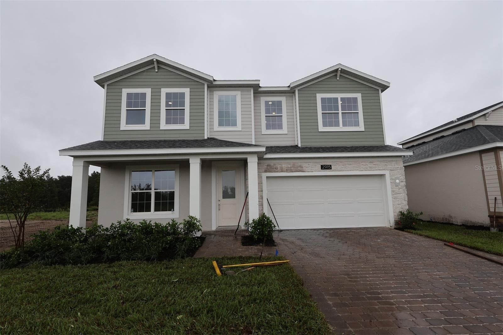 Single Family Residence at 2915 SWEETGRASS LN, ZELLWOOD, photo 2 of 46