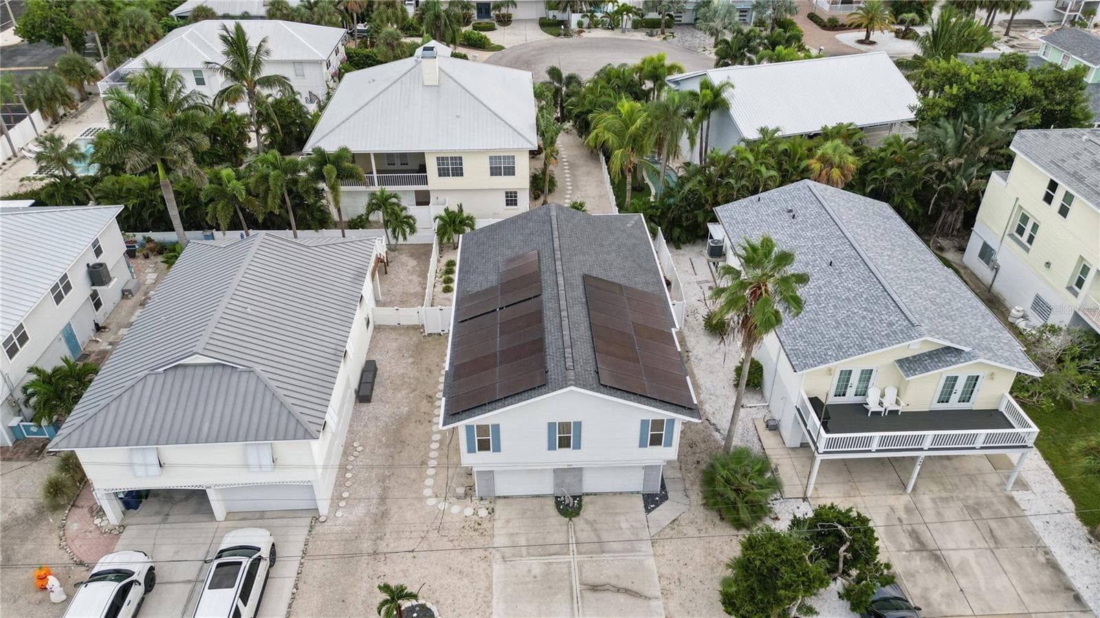 Single Family Residence at 264 S HARBOR DR, HOLMES BEACH, photo 29 of 46
