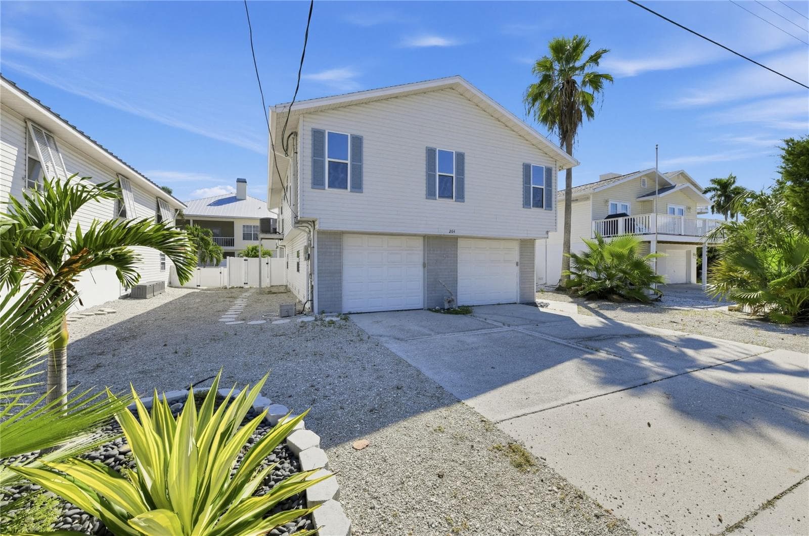 Single Family Residence at 264 S HARBOR DR, HOLMES BEACH, photo 42 of 46