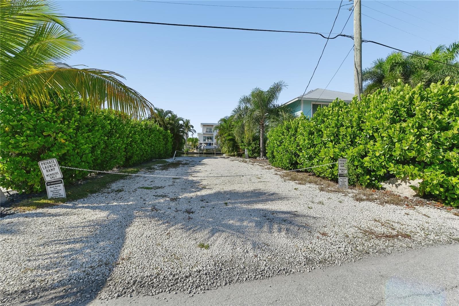 Sportsman Harbor Boat Ramp - 264 S HARBOR DR, HOLMES BEACH