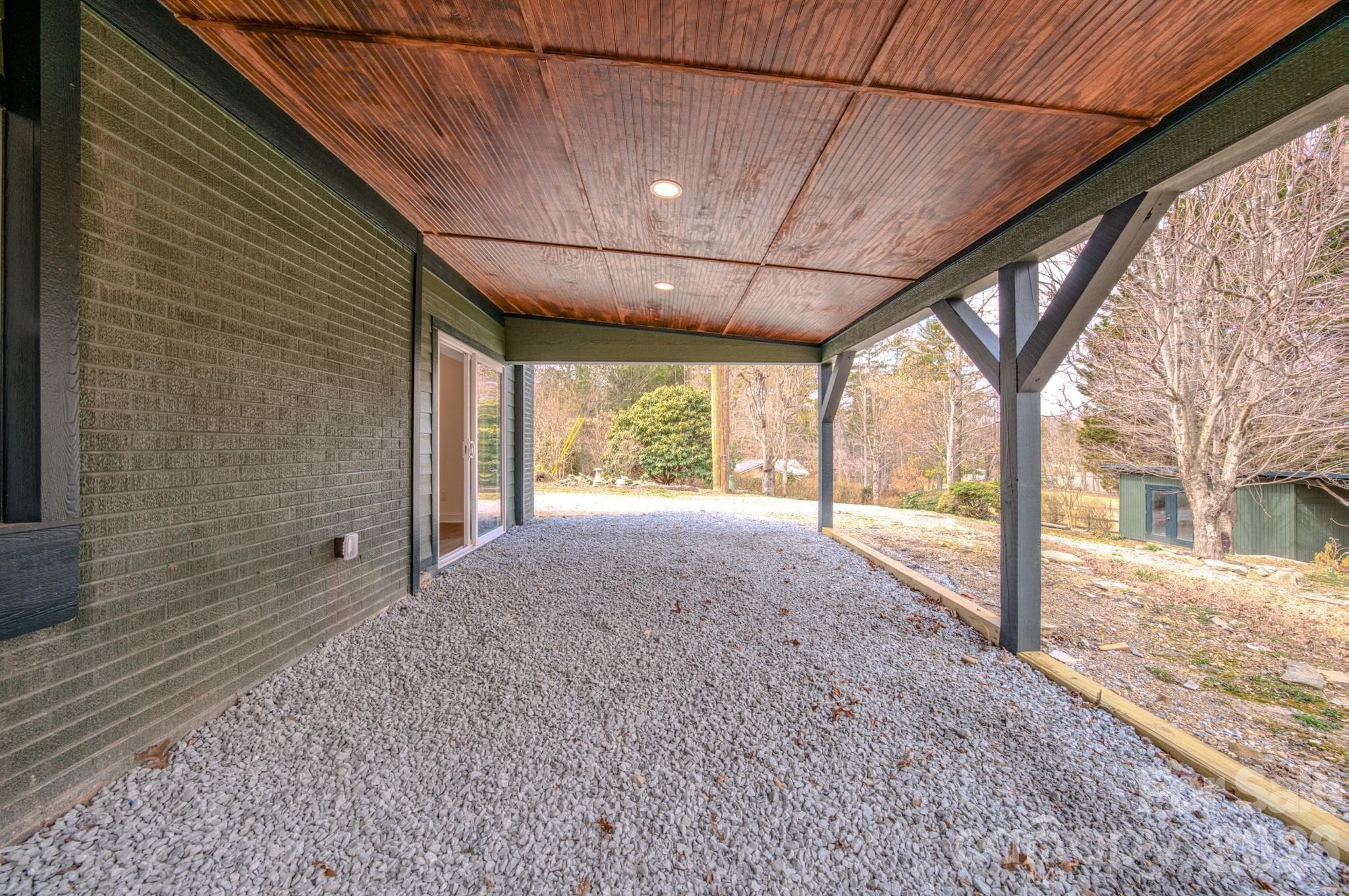 Single Family Residence at 115 Silver Dapple Lane, Hendersonville, photo 28 of 33