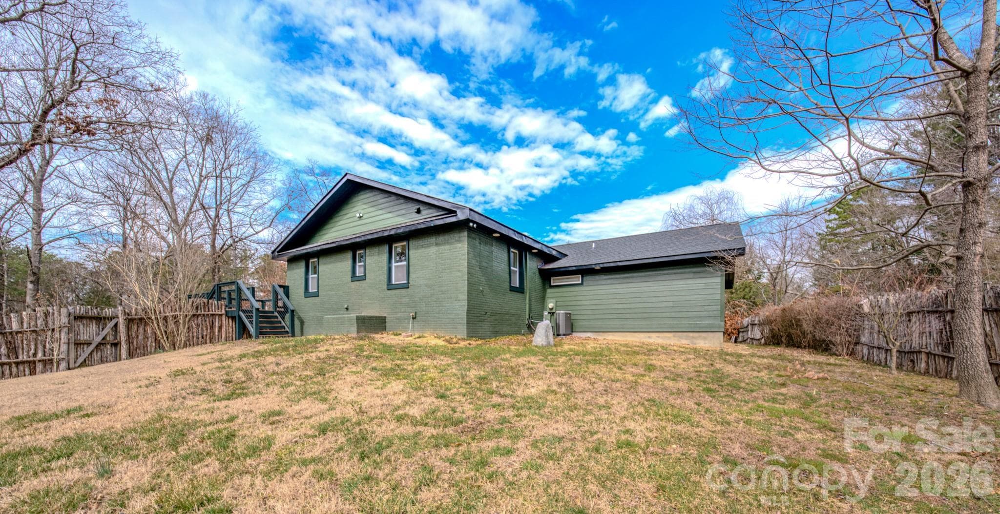 Single Family Residence at 115 Silver Dapple Lane, Hendersonville, photo 29 of 33