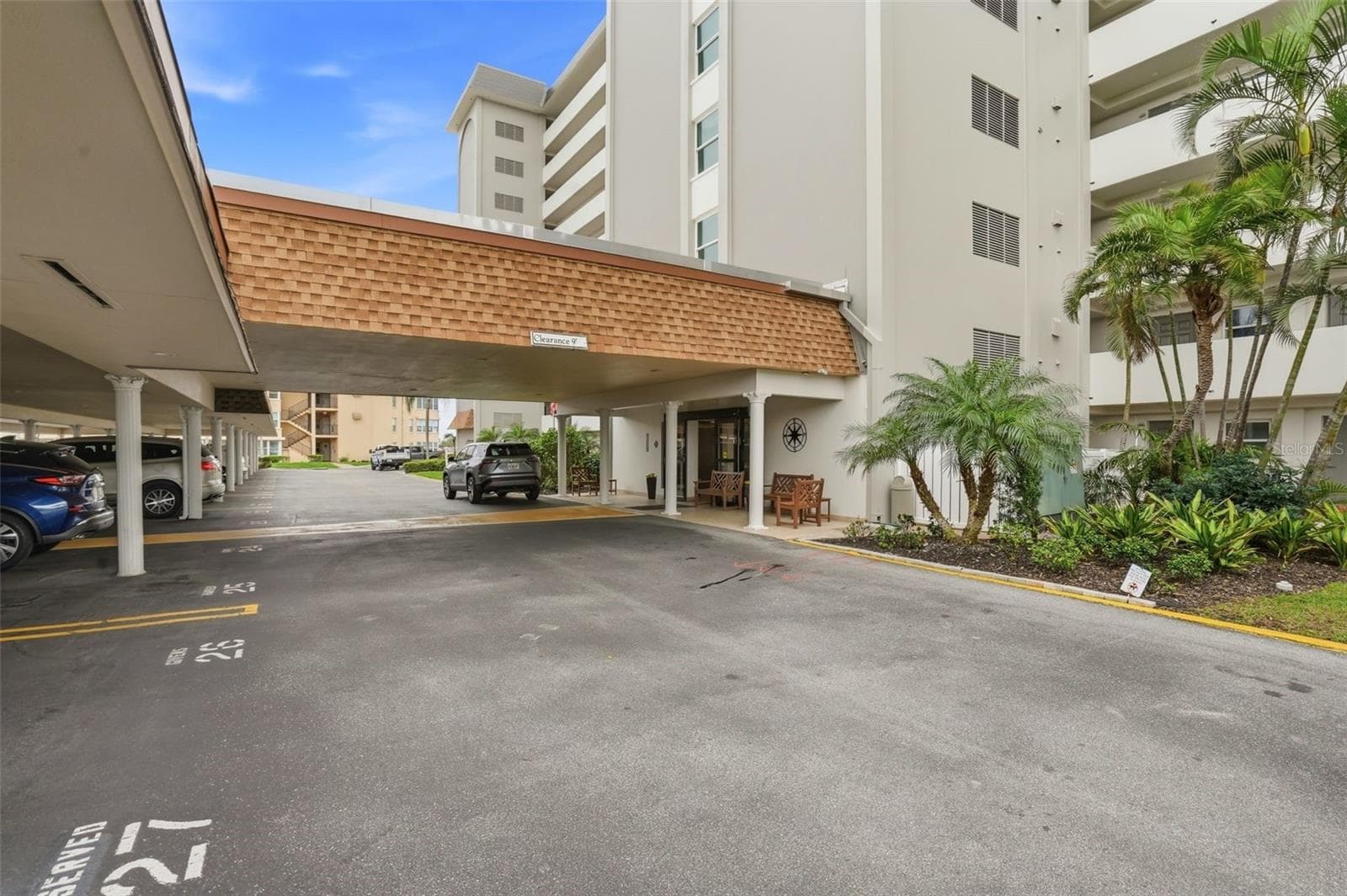 Condominium at 5108 BRITTANY DR S #1006, ST PETERSBURG, photo 2 of 22
