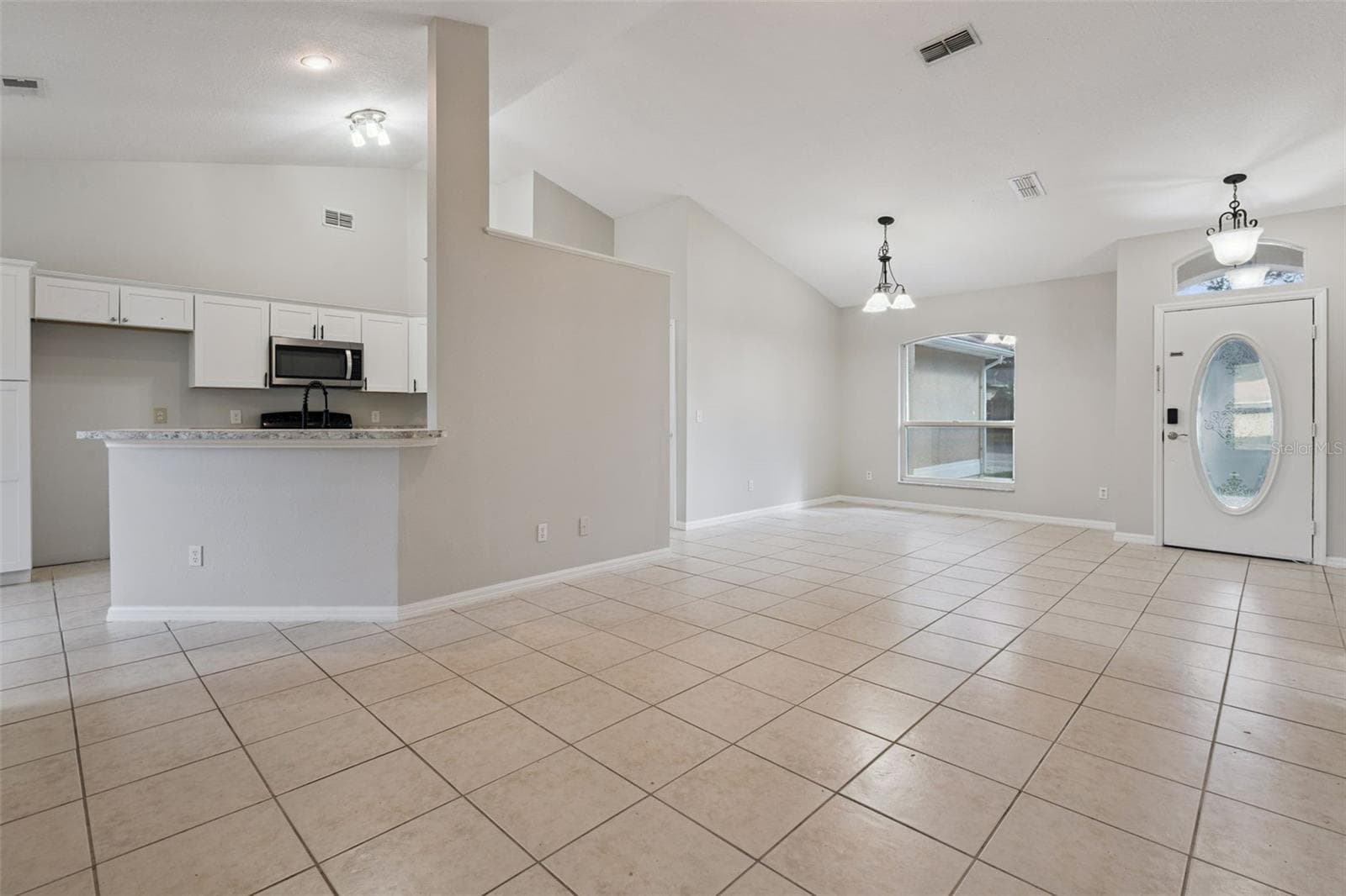 Single Family Residence at 2610 AUTUMN LN, EUSTIS, photo 10 of 46