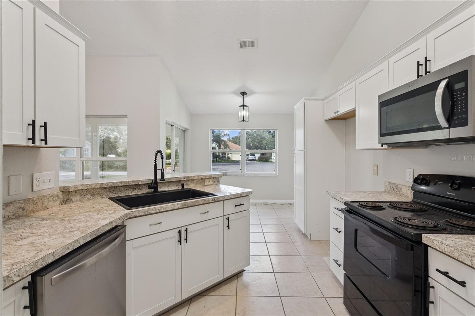 Single Family Residence at 2610 AUTUMN LN, EUSTIS, photo 14 of 46