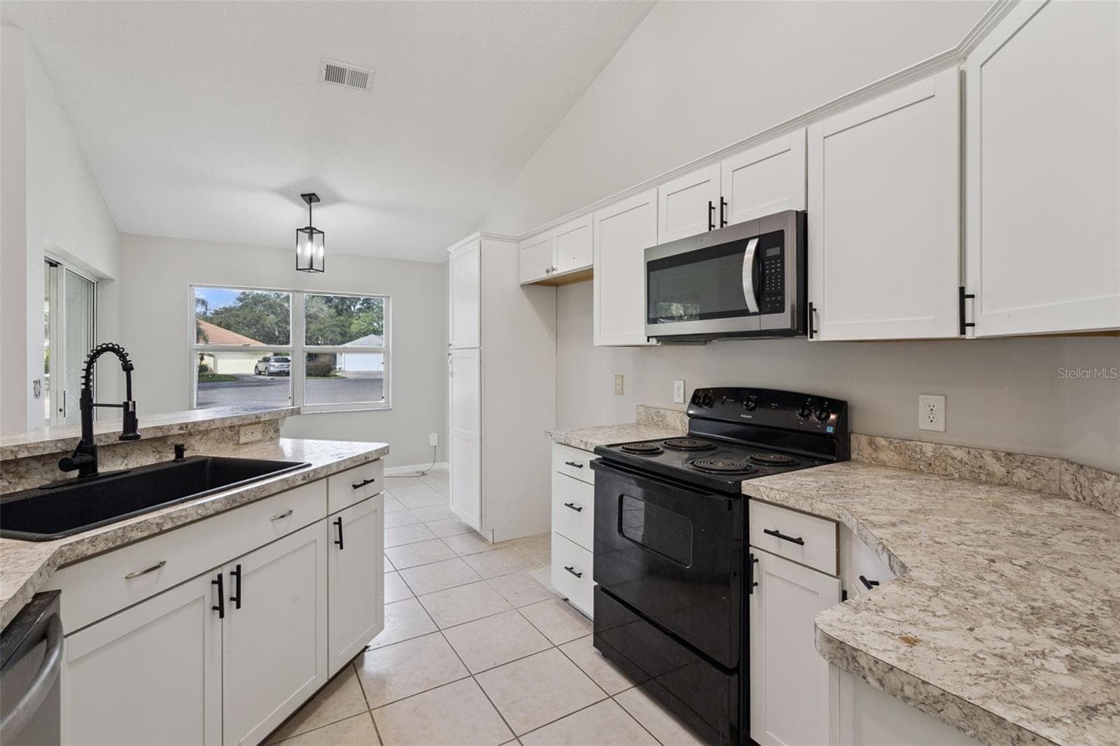 Single Family Residence at 2610 AUTUMN LN, EUSTIS, photo 15 of 46