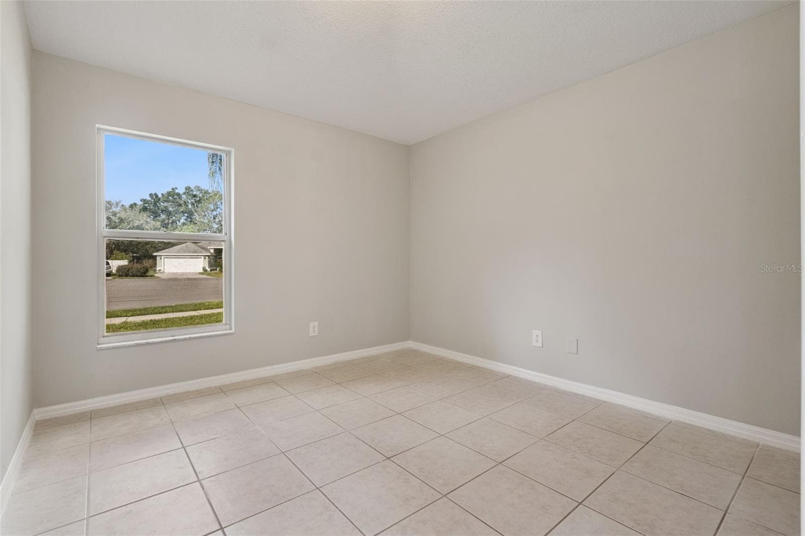 Single Family Residence at 2610 AUTUMN LN, EUSTIS, photo 30 of 46