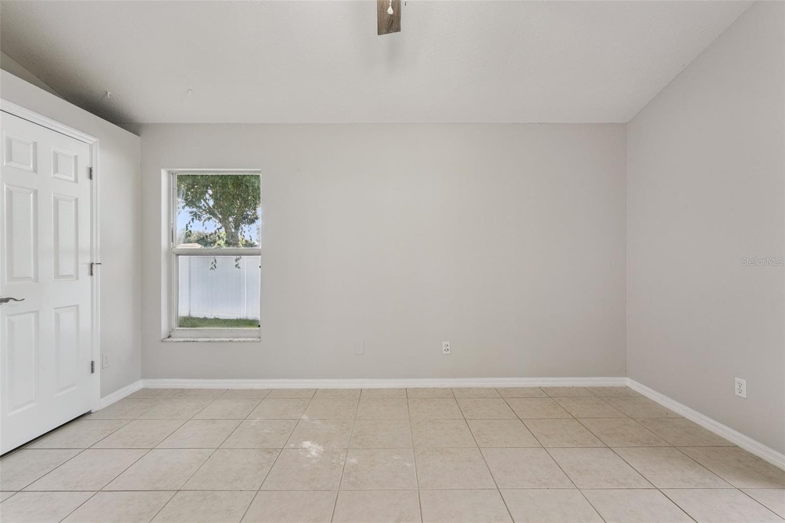 Single Family Residence at 2610 AUTUMN LN, EUSTIS, photo 32 of 46