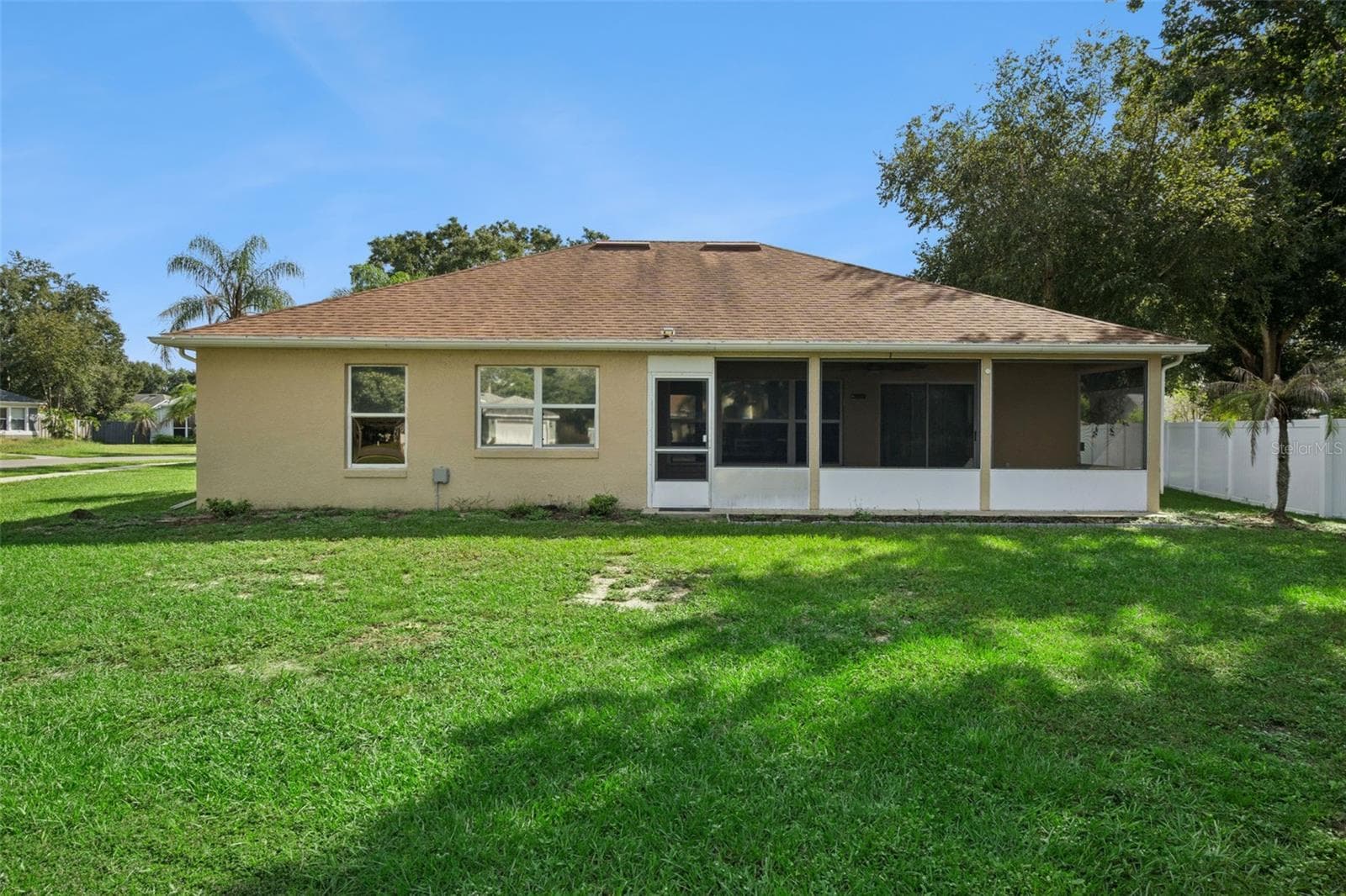Single Family Residence at 2610 AUTUMN LN, EUSTIS, photo 35 of 46