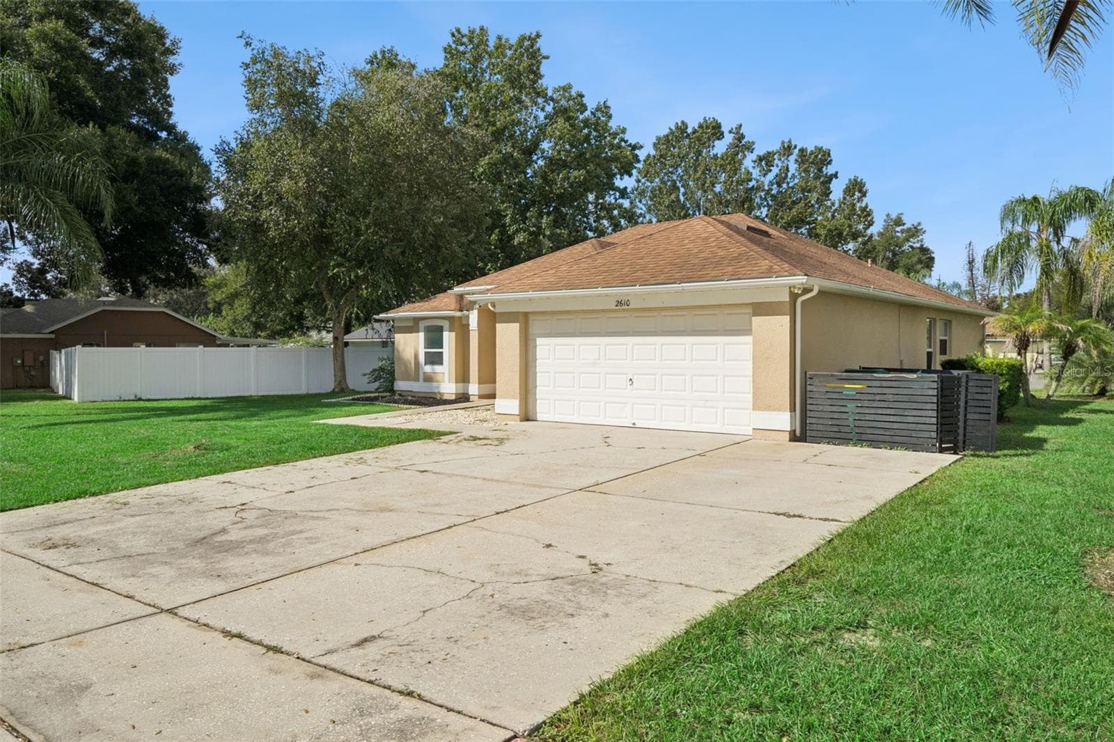 Single Family Residence at 2610 AUTUMN LN, EUSTIS, photo 42 of 46