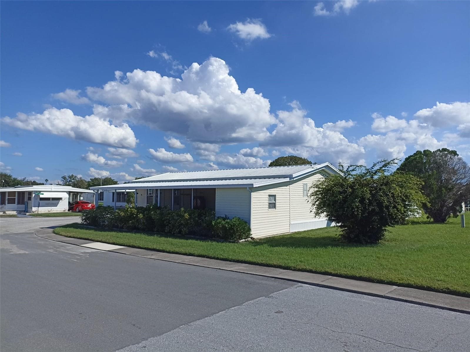 Manufactured Home at 3421 HAMPSHIRE DR, HOLIDAY, photo 5 of 30