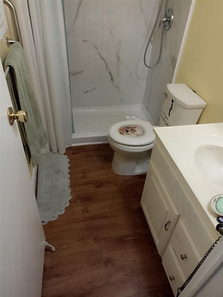 Manufactured Home at 3421 HAMPSHIRE DR, HOLIDAY, photo 10 of 30