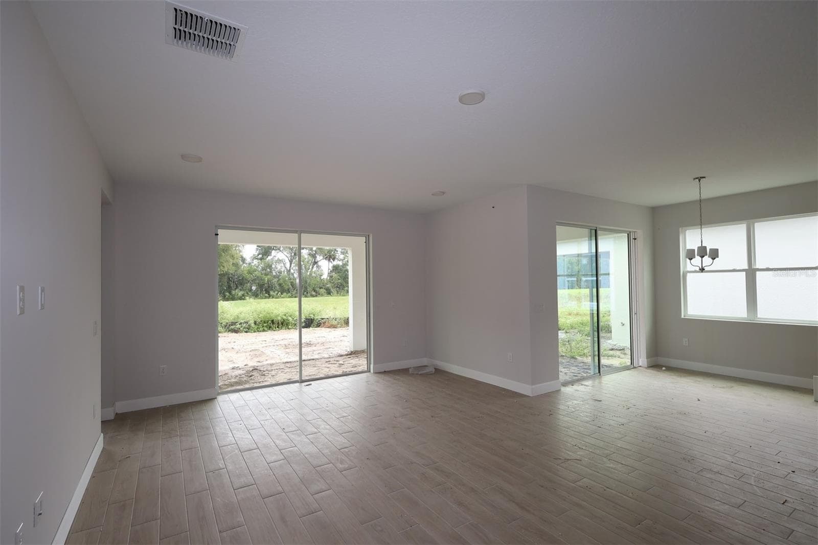 Single Family Residence at 2873 SWEETGRASS LN, ZELLWOOD, photo 42 of 49