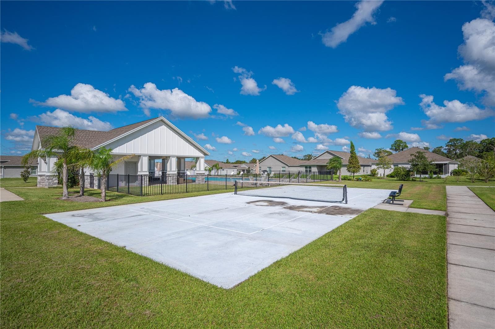 Pickle ball court - 1279 PINTAIL PL, LAKELAND