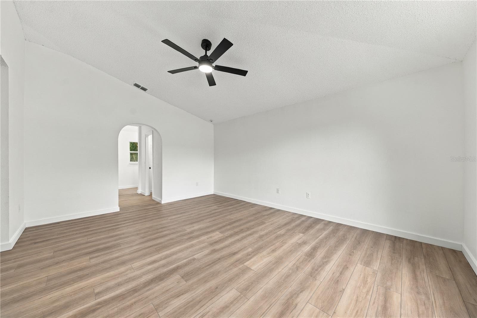 Single Family Residence at 980 MAYFAIR ST, EUSTIS, photo 24 of 48