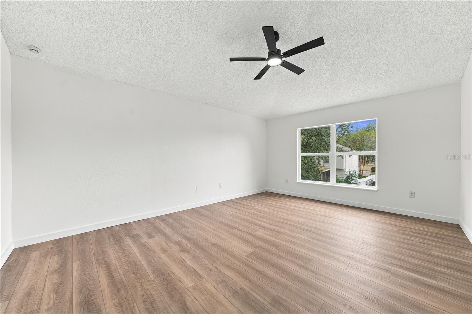 Single Family Residence at 980 MAYFAIR ST, EUSTIS, photo 33 of 48