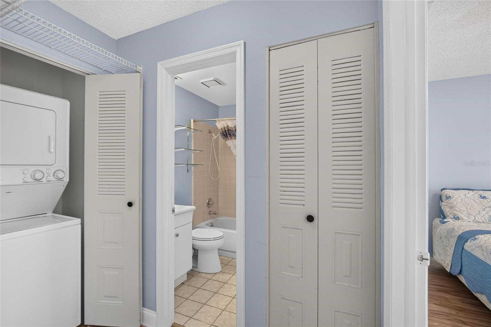 Condominium at 2017 HULLHOUSE DR, SUN CITY CENTER, photo 12 of 39